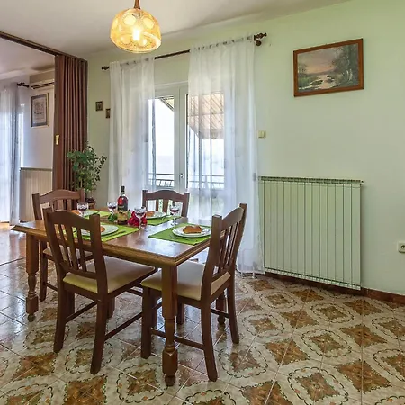 Lovely In With House Sea View *
