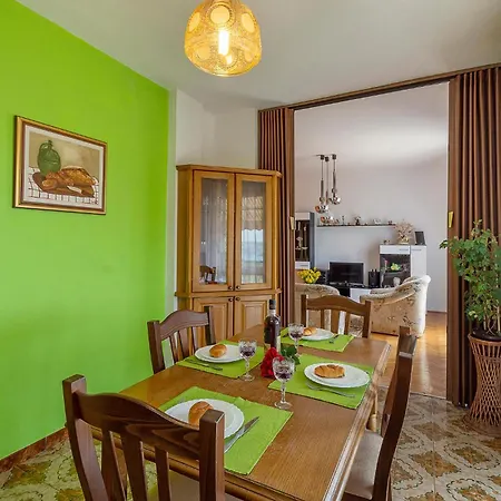Lovely In With House Sea View Koromačno