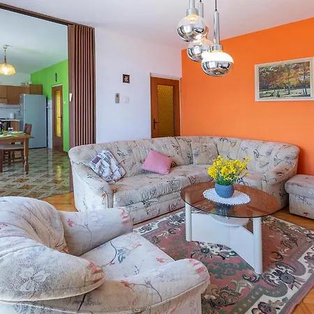 Lovely In With House Sea View Apartament Koromačno